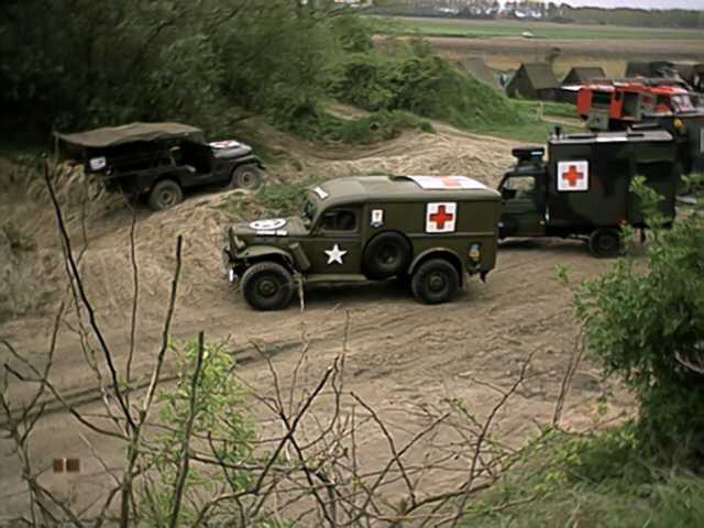 3 generaties leger-ambulances